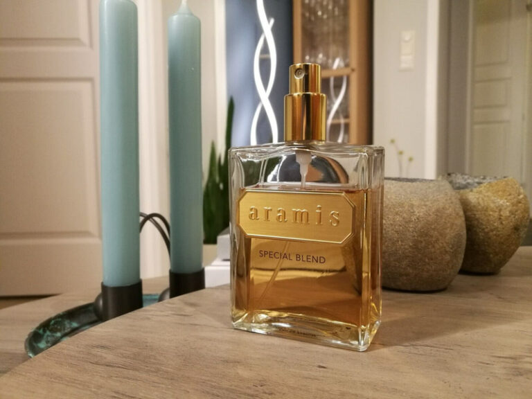 Top 5 Colognes Similar To Aramis [Tested & Approved in 2024]