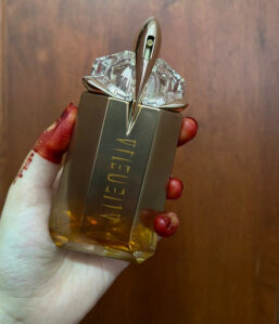 Mugler Alien Goddess Vs Intense [Know the Differences]