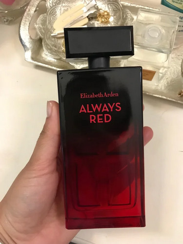 always-red-by-elizabeth-arden