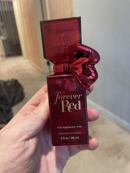 forever-red-bath-and-body-works