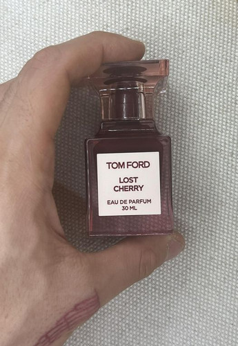 lost-cherry-tom-ford