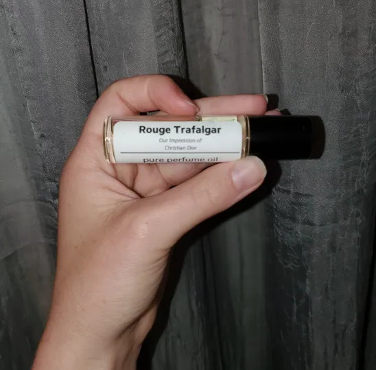oil-perfumery-inspired-by-rouge-trafalgar