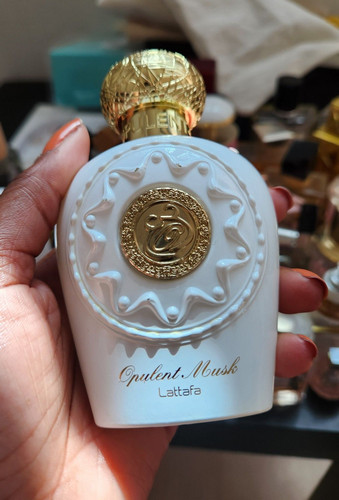 opulent-musk-lattafa-perfumes