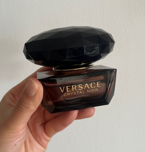 versace-crystal-noir